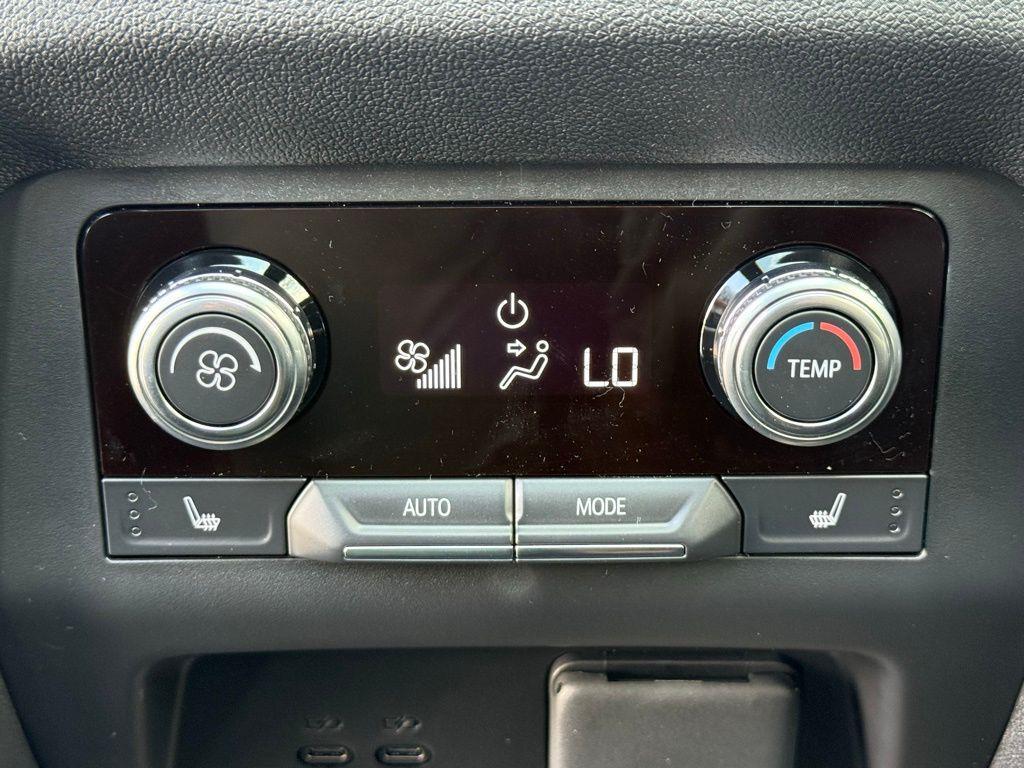 new 2026 GMC Acadia car, priced at $49,400