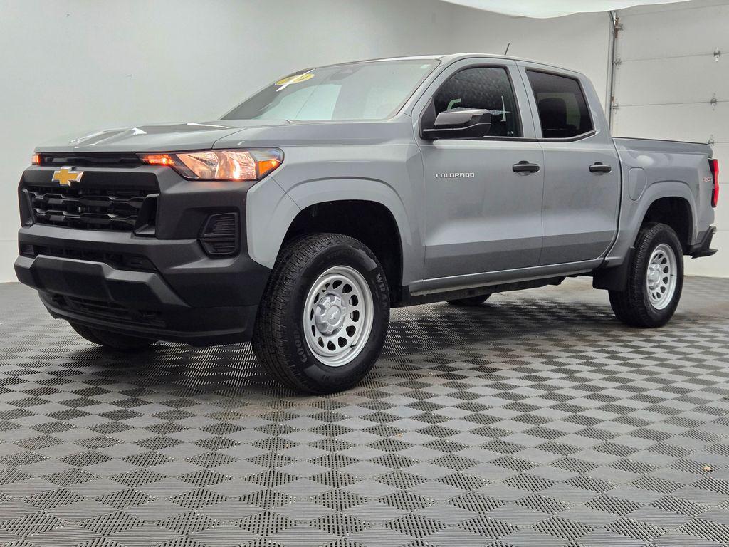 used 2024 Chevrolet Colorado car, priced at $30,400