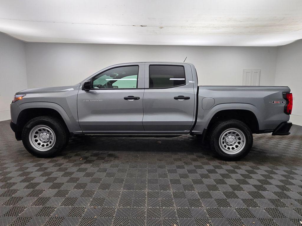 used 2024 Chevrolet Colorado car, priced at $30,400
