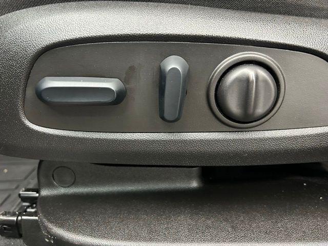 used 2023 GMC Acadia car, priced at $31,799