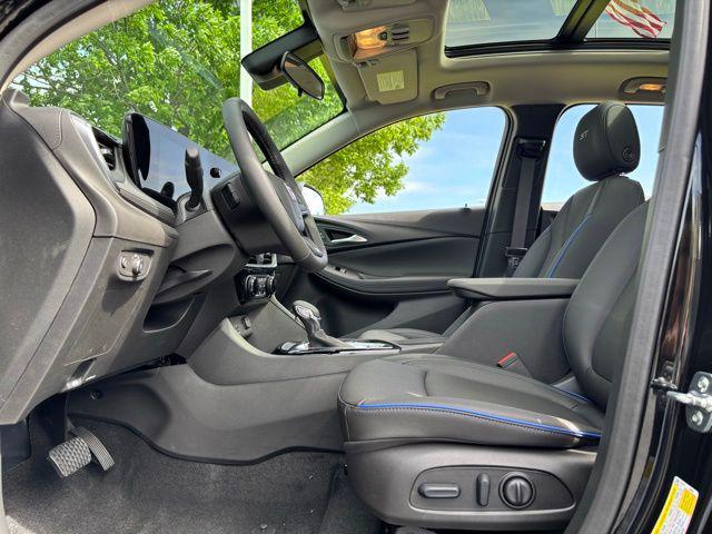 new 2026 Buick Encore GX car, priced at $33,076