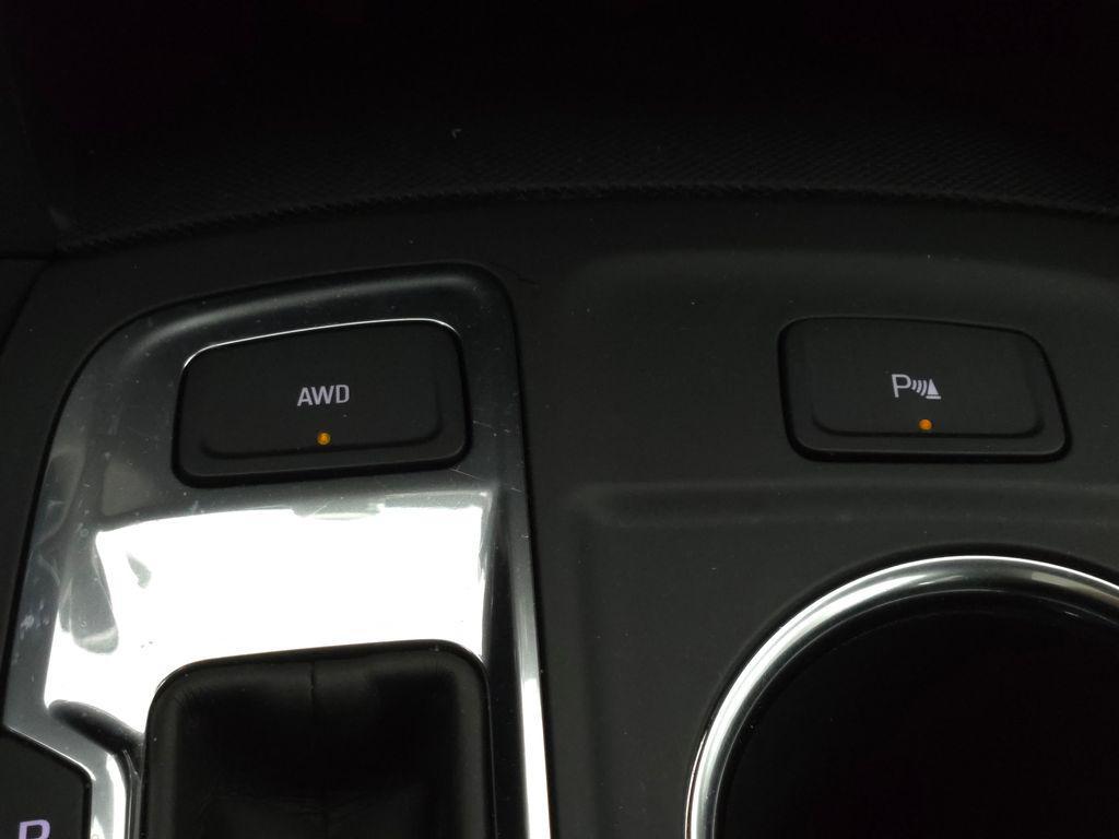 used 2024 Chevrolet Equinox car, priced at $22,500