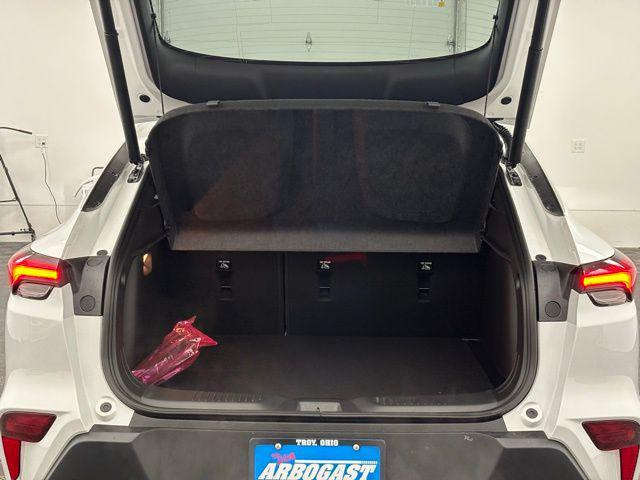 new 2026 Buick Envista car, priced at $28,945