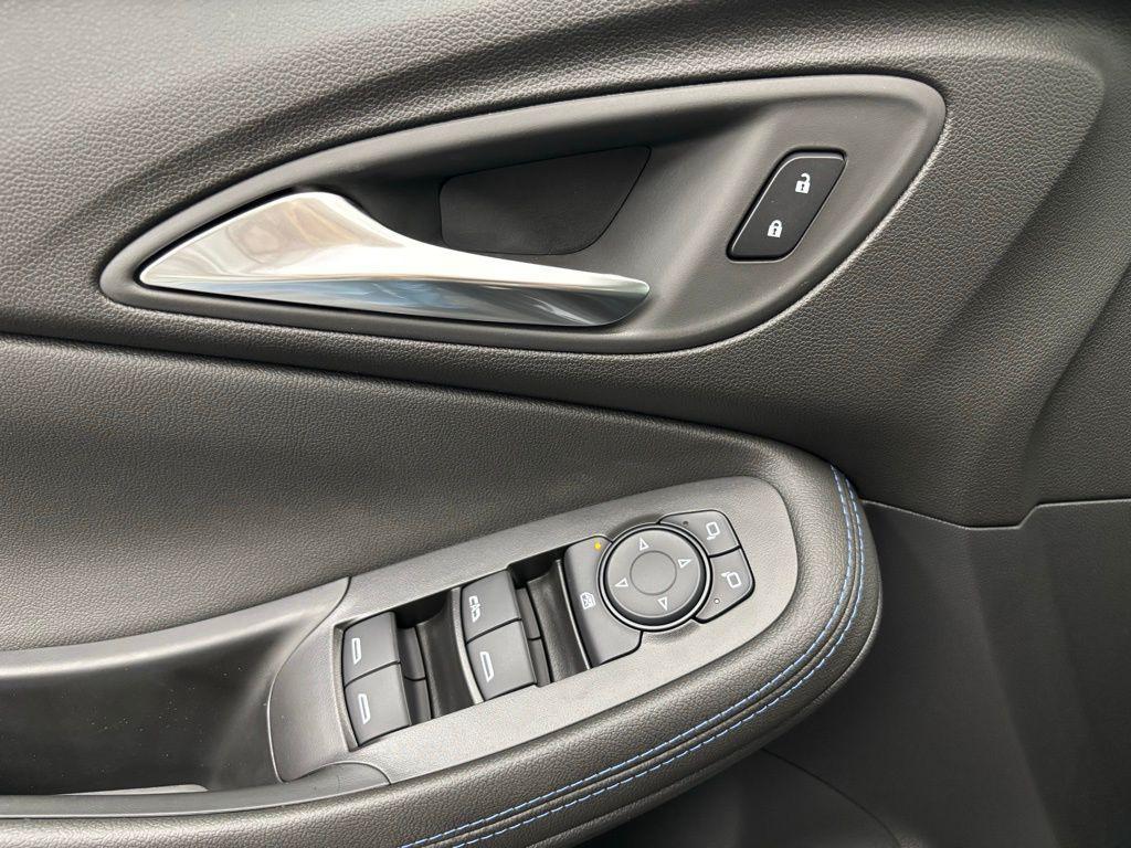 new 2026 Buick Encore GX car, priced at $31,801