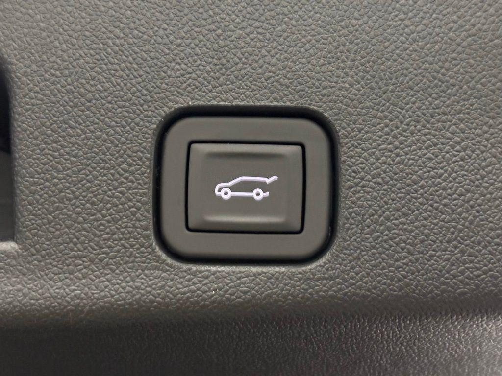 new 2026 Buick Enclave car, priced at $64,515