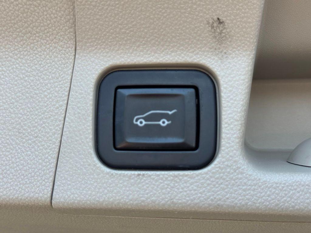 used 2019 GMC Acadia car, priced at $22,298