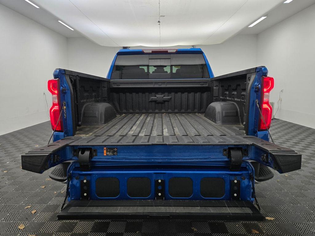 used 2022 Chevrolet Silverado 1500 car, priced at $40,269