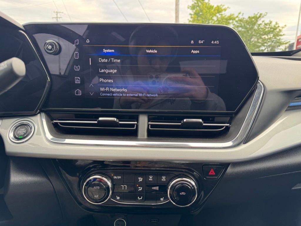used 2025 Chevrolet Trax car, priced at $21,800