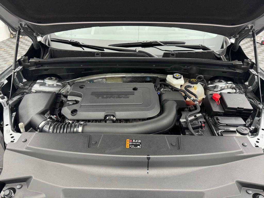 used 2025 Buick Envision car, priced at $30,500