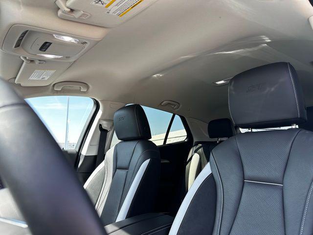 used 2025 Buick Envision car, priced at $31,140