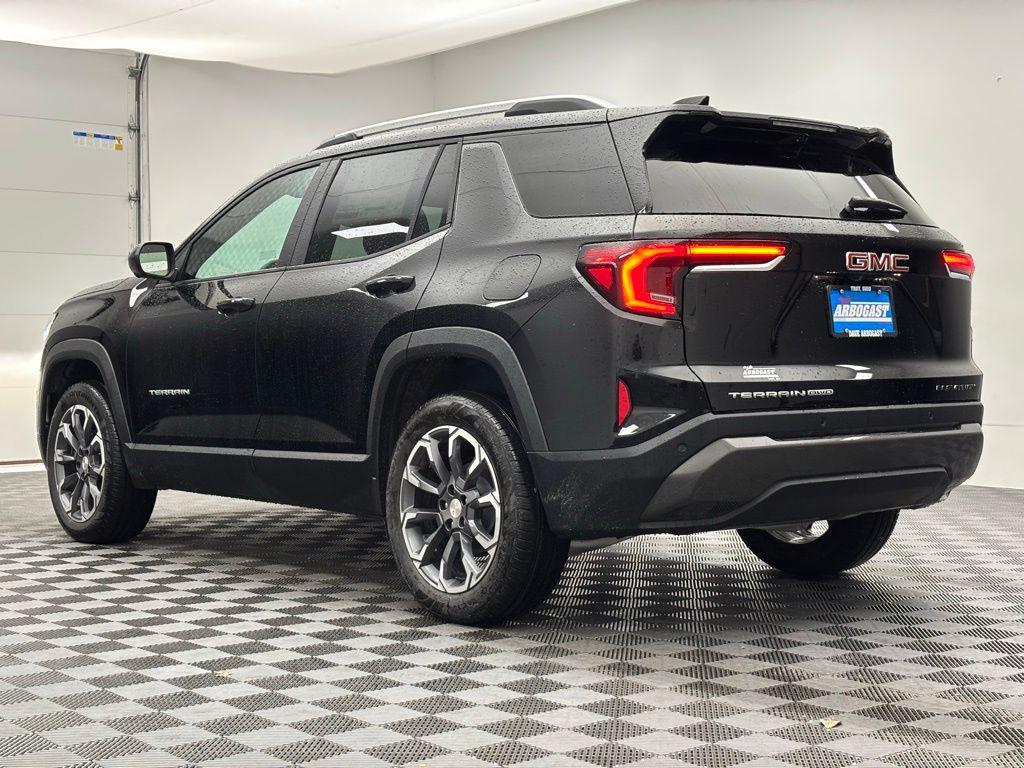 new 2026 GMC Terrain car, priced at $38,886