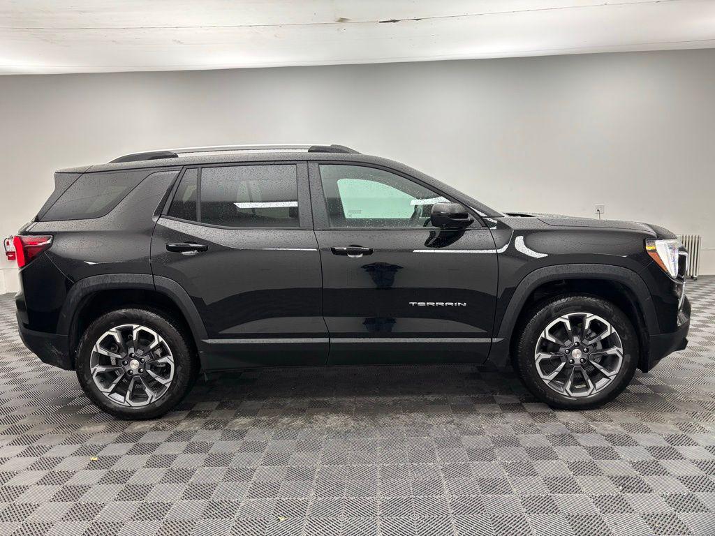 new 2026 GMC Terrain car, priced at $38,886