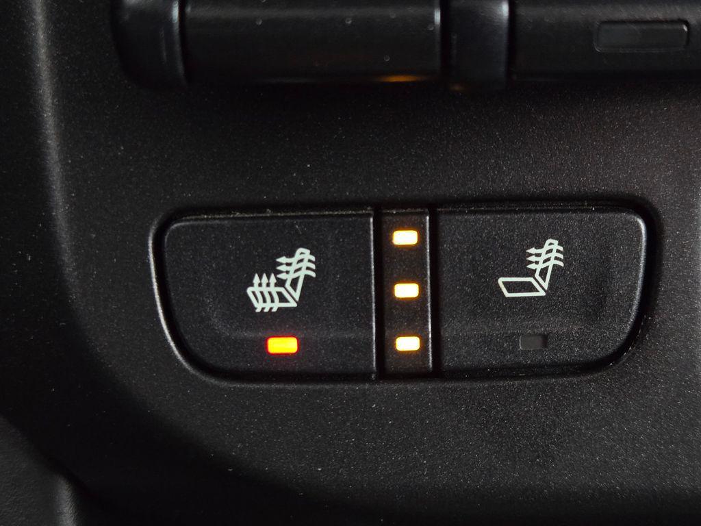 used 2021 Chevrolet Colorado car, priced at $26,987