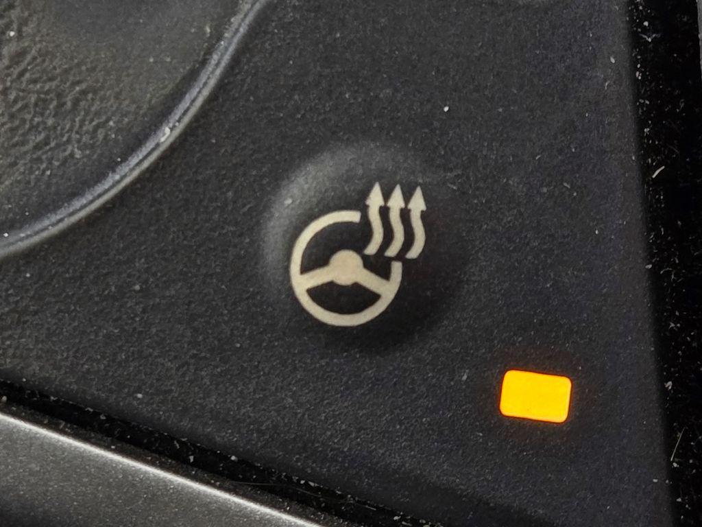 used 2021 Chevrolet Colorado car, priced at $26,987