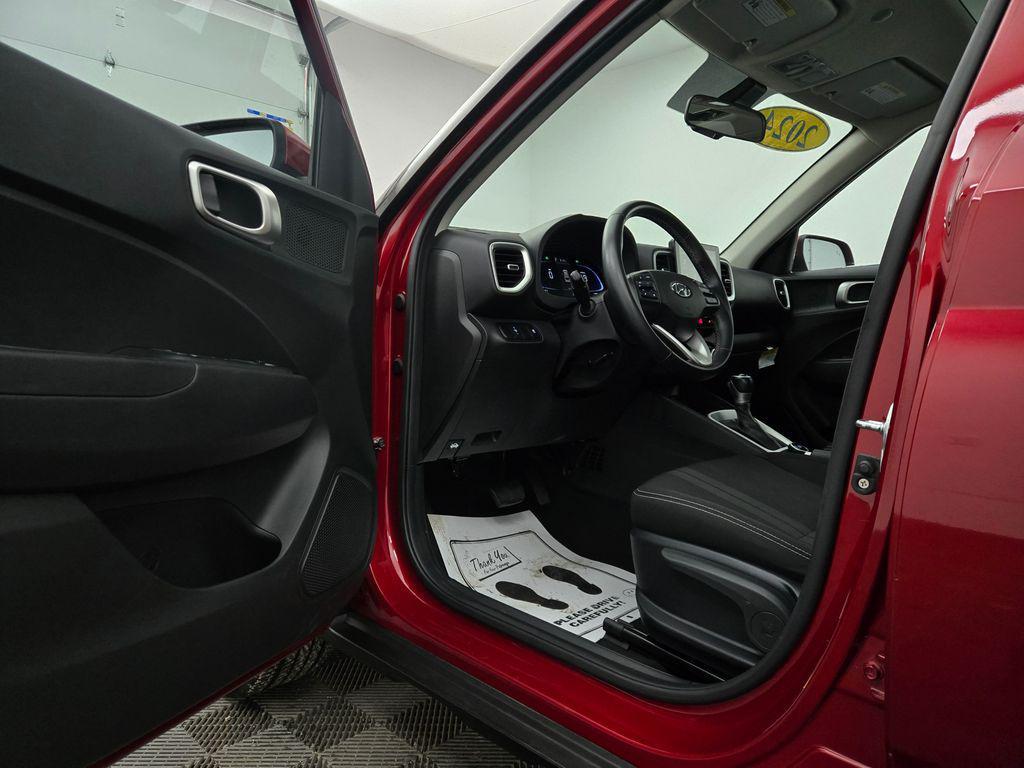 used 2024 Hyundai Venue car, priced at $21,495