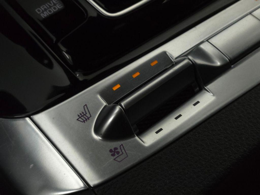 used 2024 Kia Carnival car, priced at $36,119