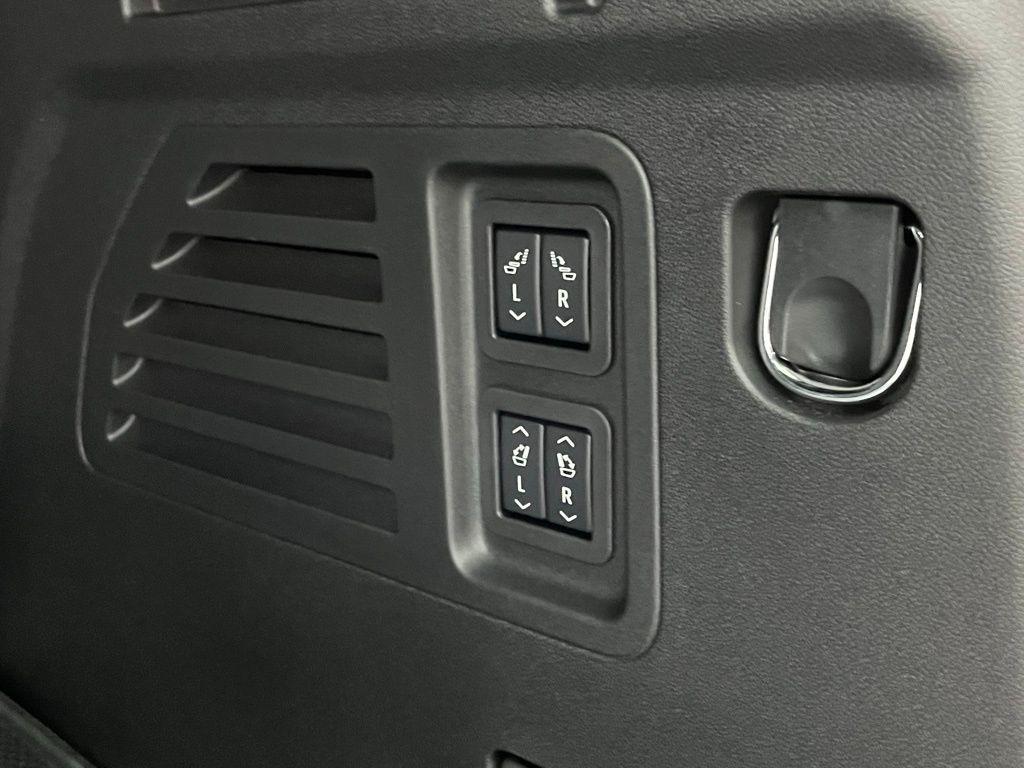 new 2026 Buick Enclave car, priced at $52,505