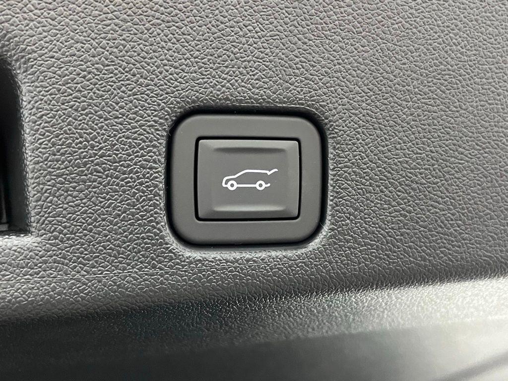 new 2026 Buick Enclave car, priced at $52,505