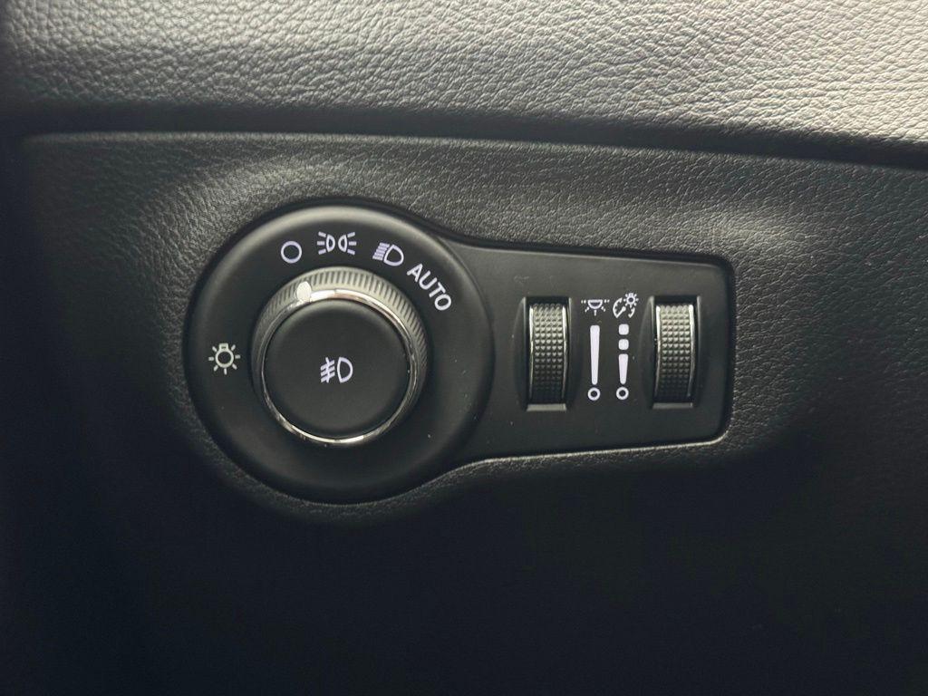 used 2018 Jeep Compass car, priced at $14,995