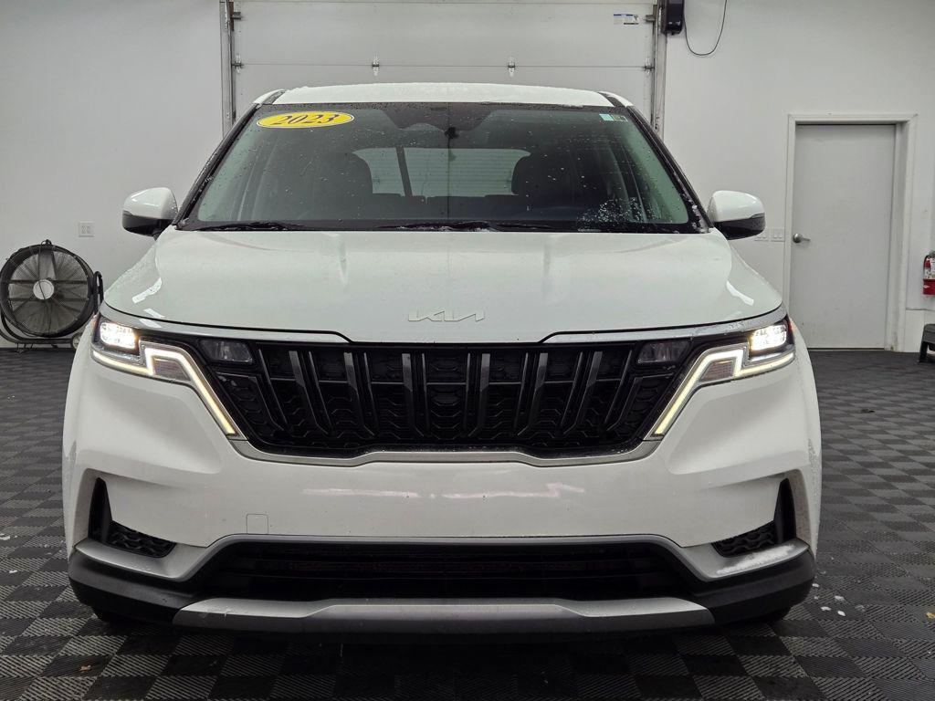 used 2023 Kia Carnival car, priced at $22,996