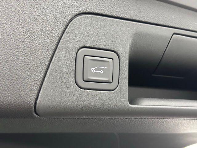 new 2026 Buick Envision car, priced at $52,195