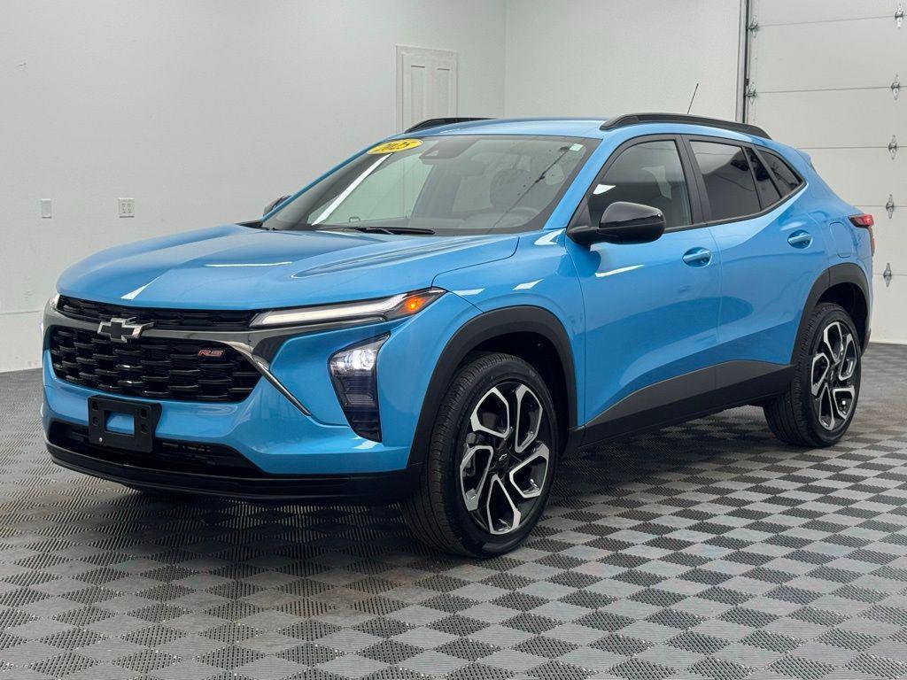 used 2025 Chevrolet Trax car, priced at $24,300
