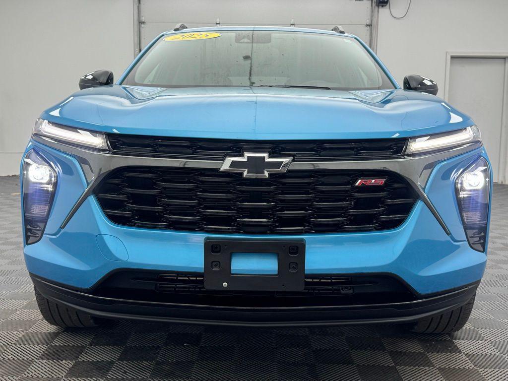 used 2025 Chevrolet Trax car, priced at $24,300