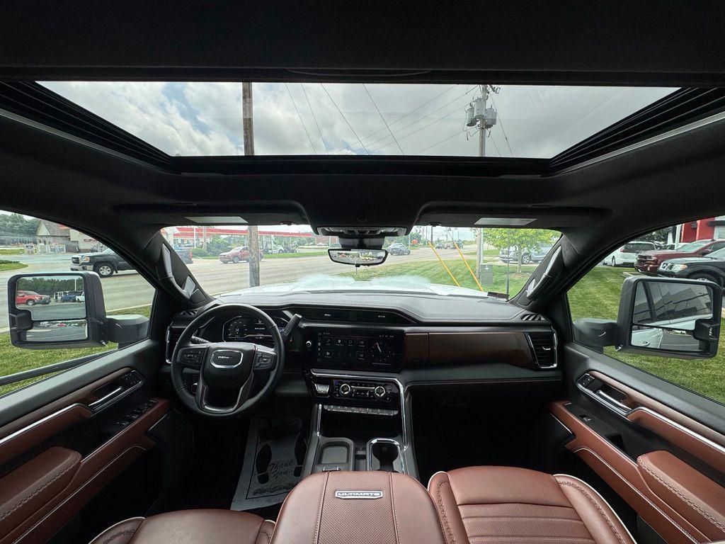 used 2025 GMC Sierra 2500 car, priced at $84,298