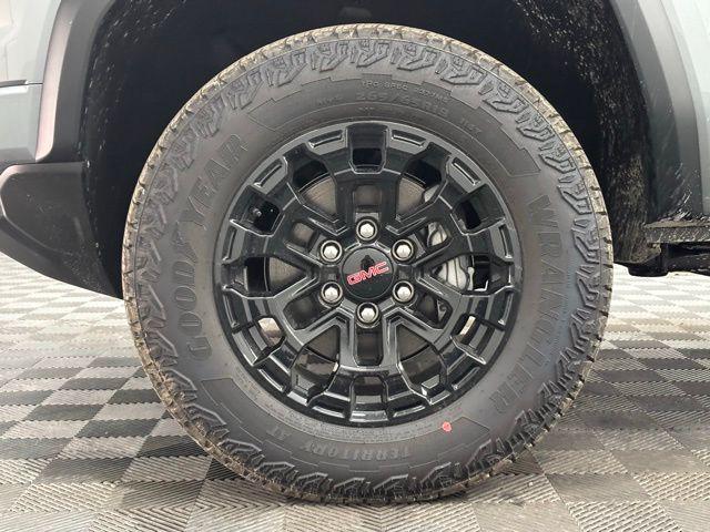 new 2026 GMC Canyon car, priced at $50,085