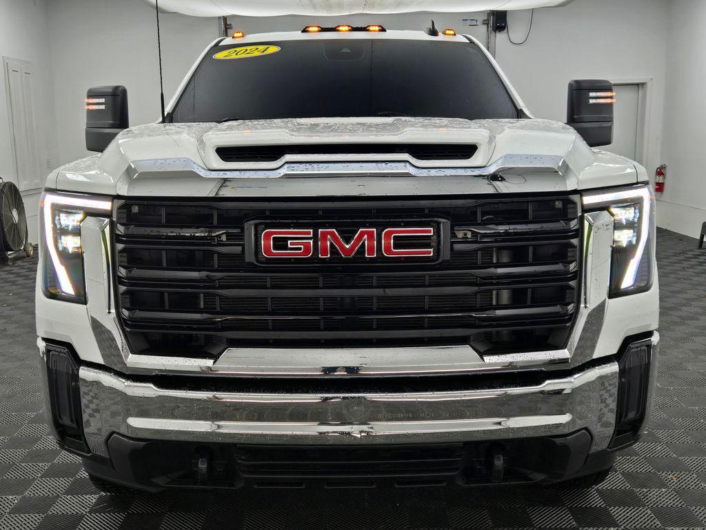 used 2024 GMC Sierra 2500 car, priced at $45,000