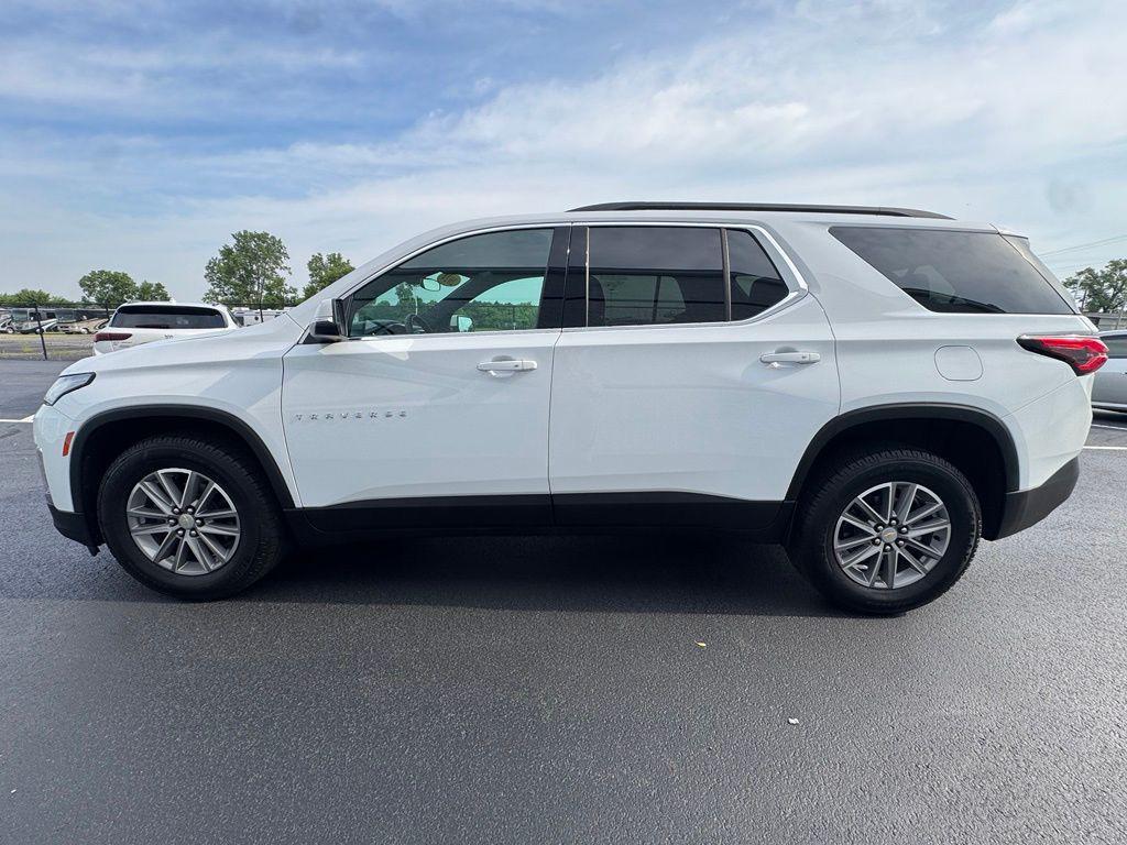 used 2024 Chevrolet Traverse car, priced at $34,898