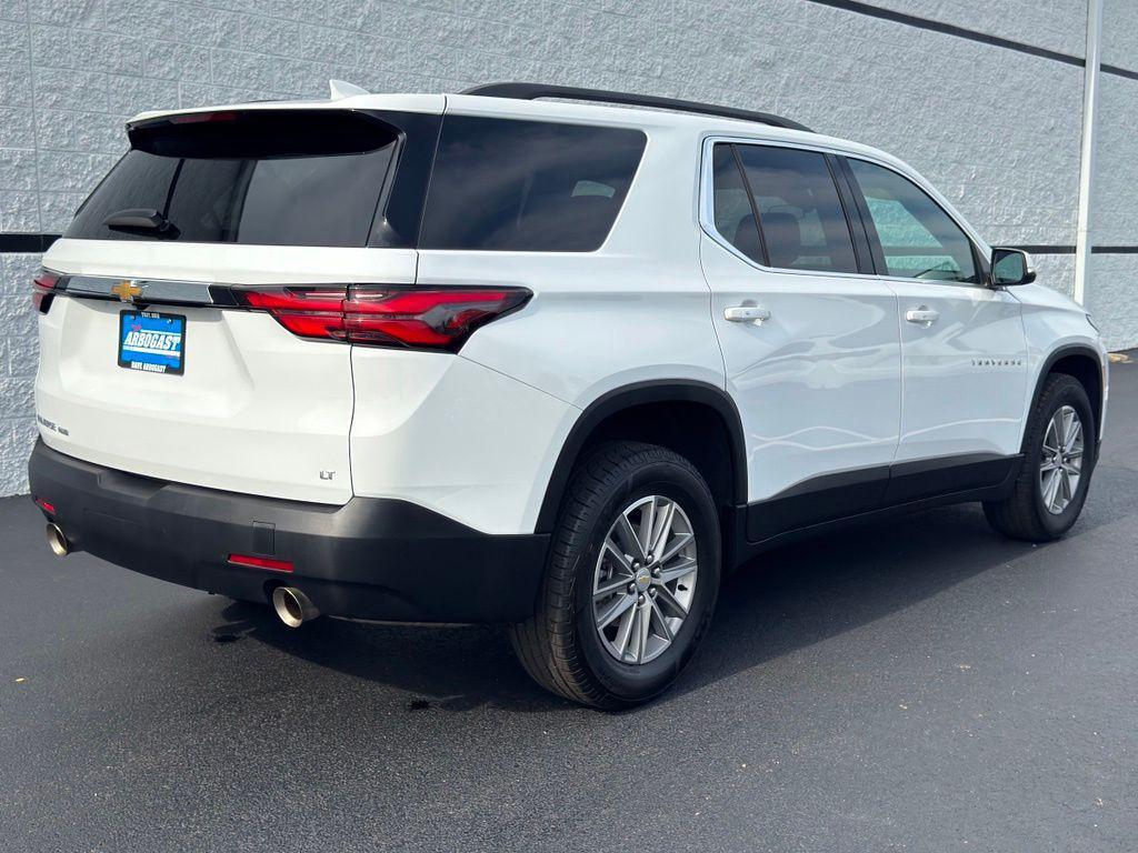 used 2024 Chevrolet Traverse car, priced at $34,898