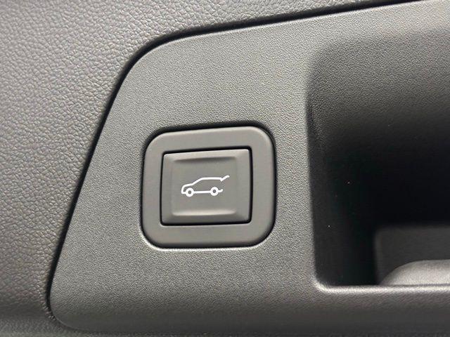 new 2026 Buick Envision car, priced at $49,435