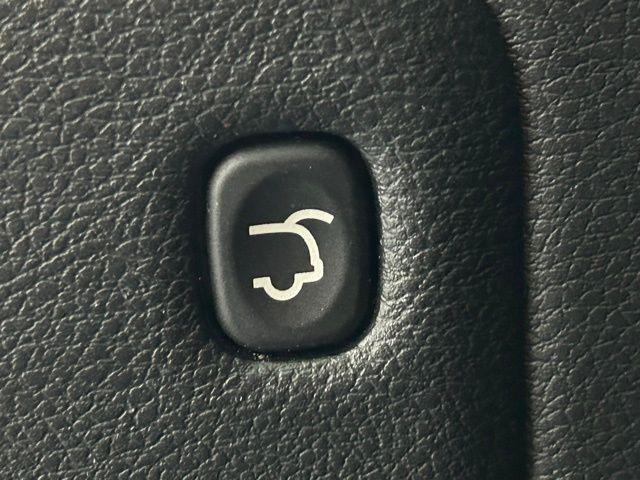 used 2020 Jeep Grand Cherokee car, priced at $22,500