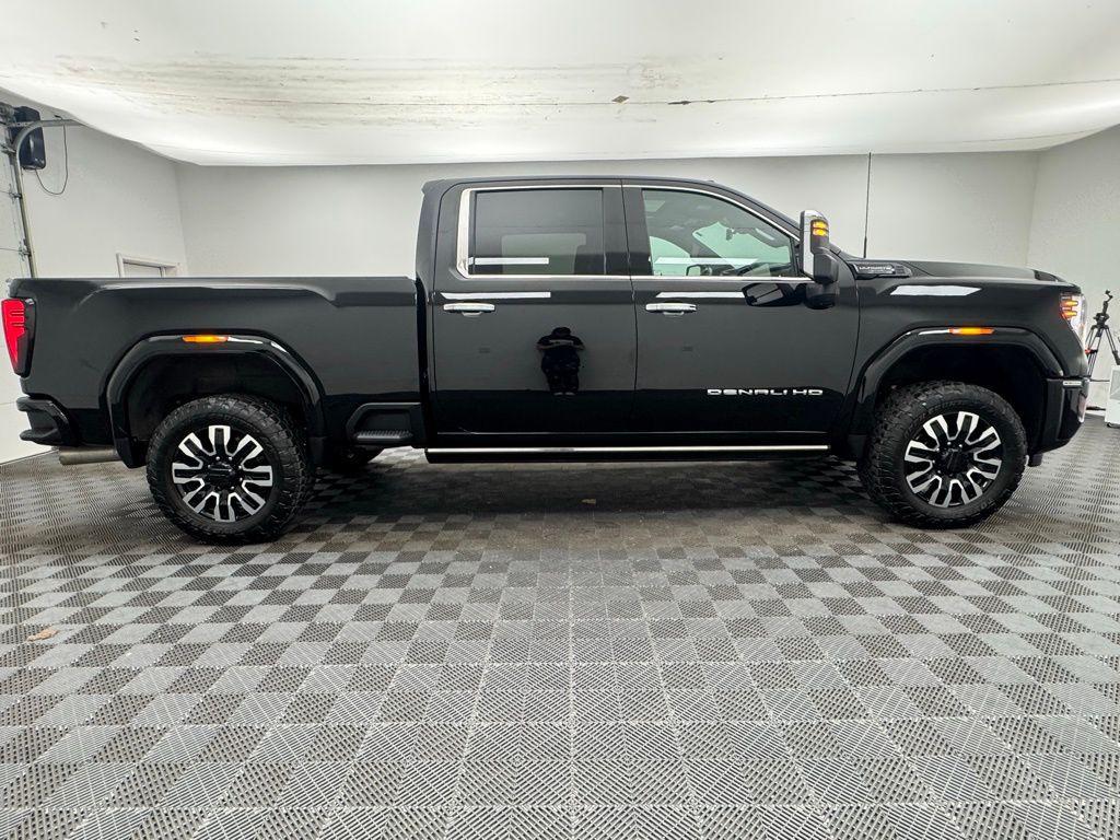 used 2024 GMC Sierra 2500 car, priced at $71,900