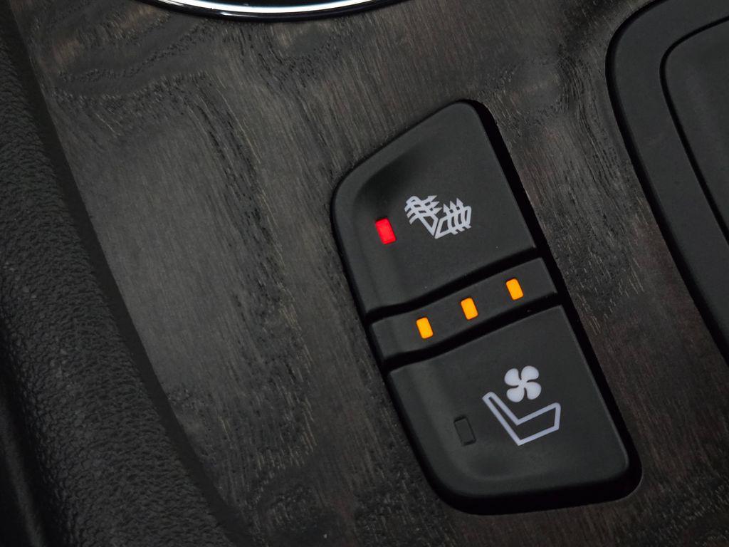 used 2023 GMC Acadia car, priced at $35,995