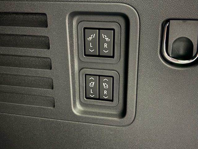 new 2026 Buick Enclave car, priced at $51,851