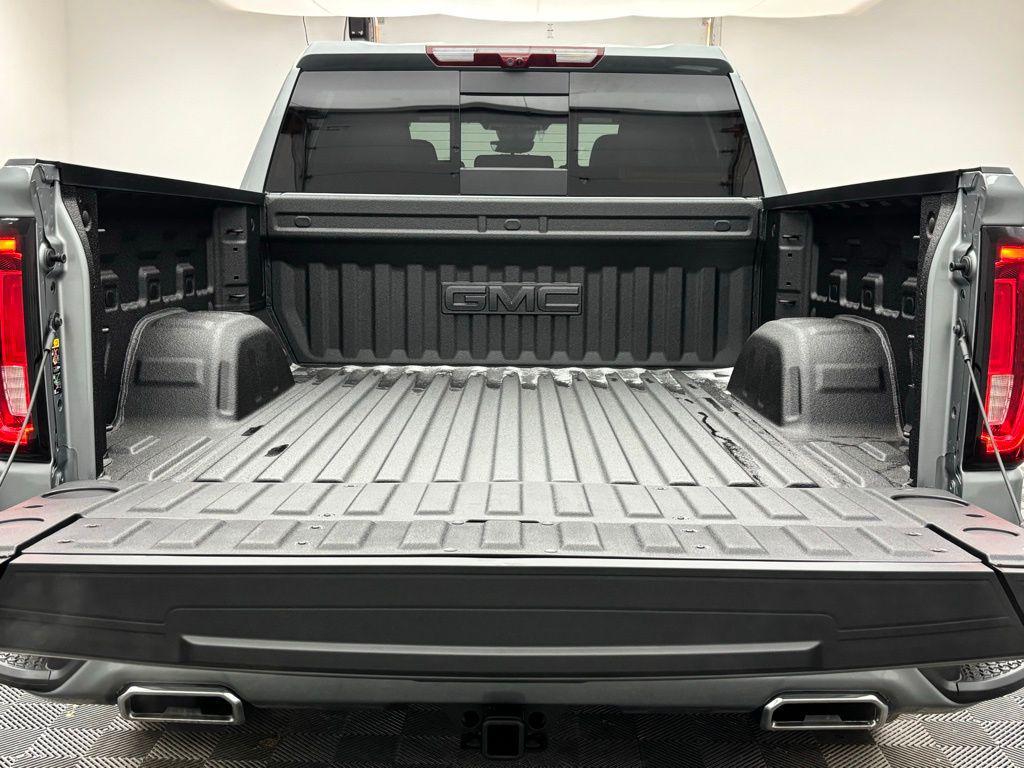 new 2026 GMC Sierra 1500 car, priced at $73,327