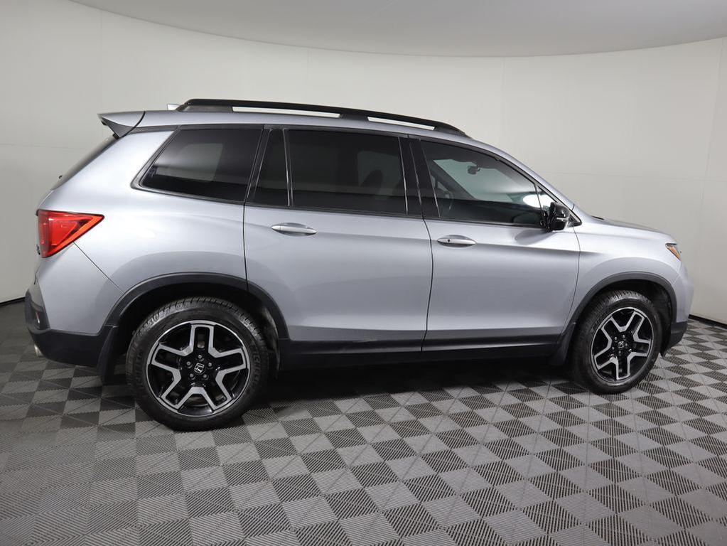 used 2022 Honda Passport car, priced at $29,999