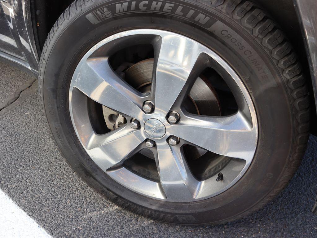 used 2015 Jeep Grand Cherokee car, priced at $18,998