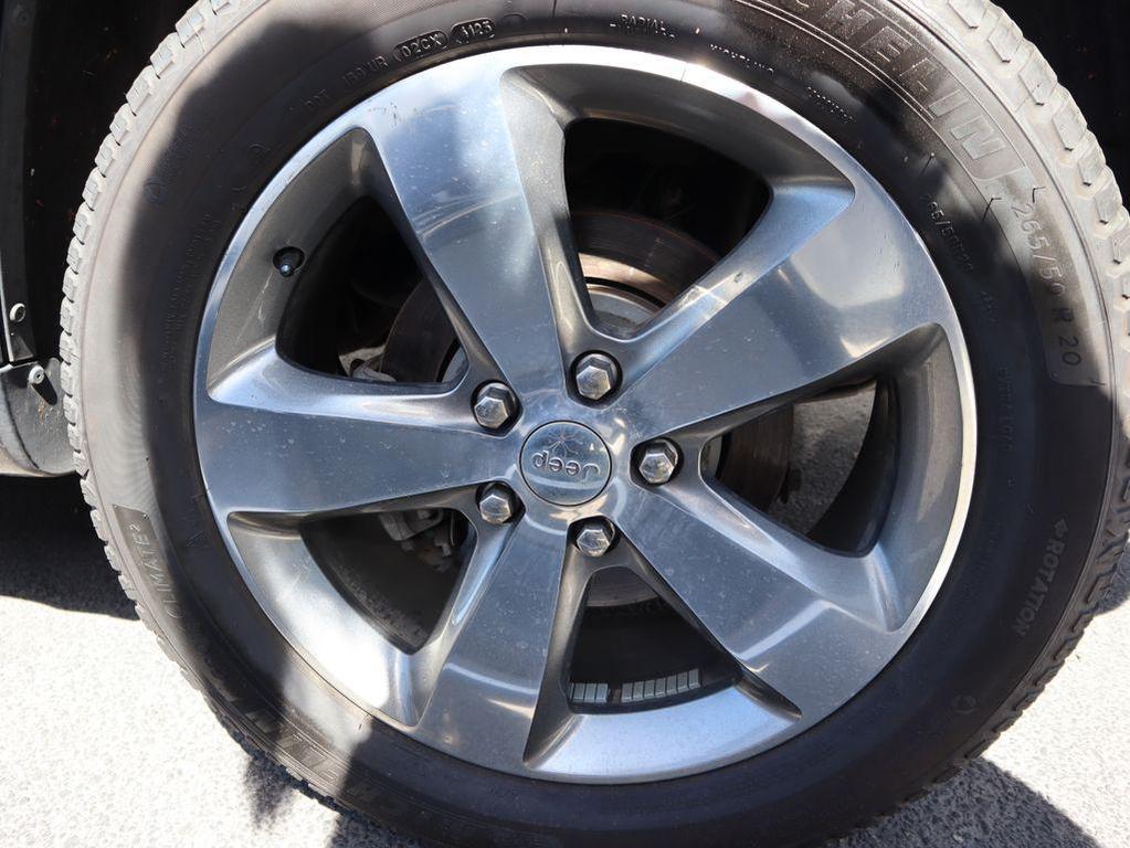 used 2015 Jeep Grand Cherokee car, priced at $18,998