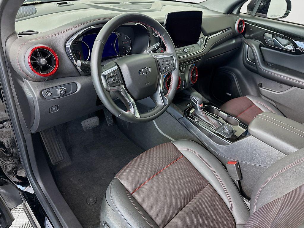 used 2025 Chevrolet Blazer car, priced at $32,999