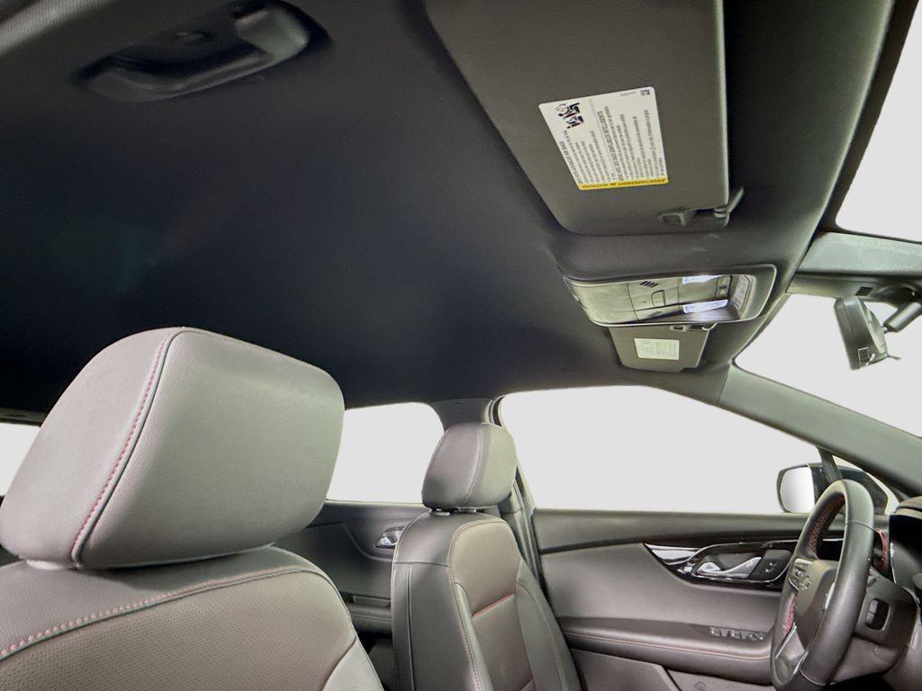 used 2025 Chevrolet Blazer car, priced at $32,999