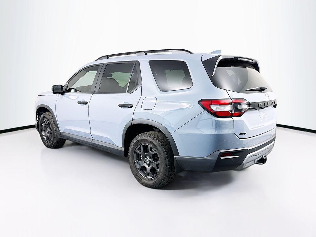 used 2023 Honda Pilot car, priced at $36,999
