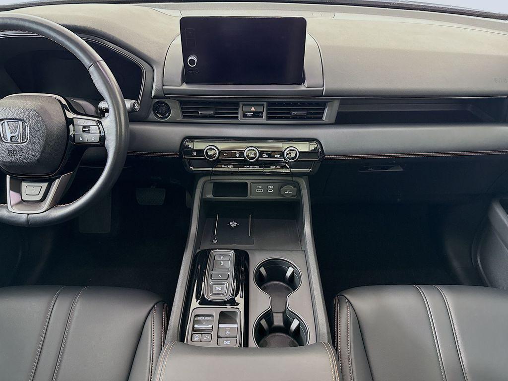 used 2023 Honda Pilot car, priced at $36,999