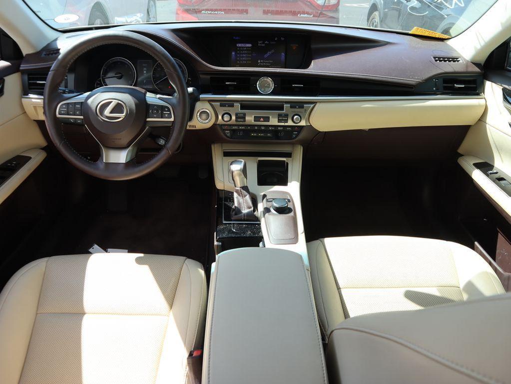 used 2016 Lexus ES 350 car, priced at $21,999