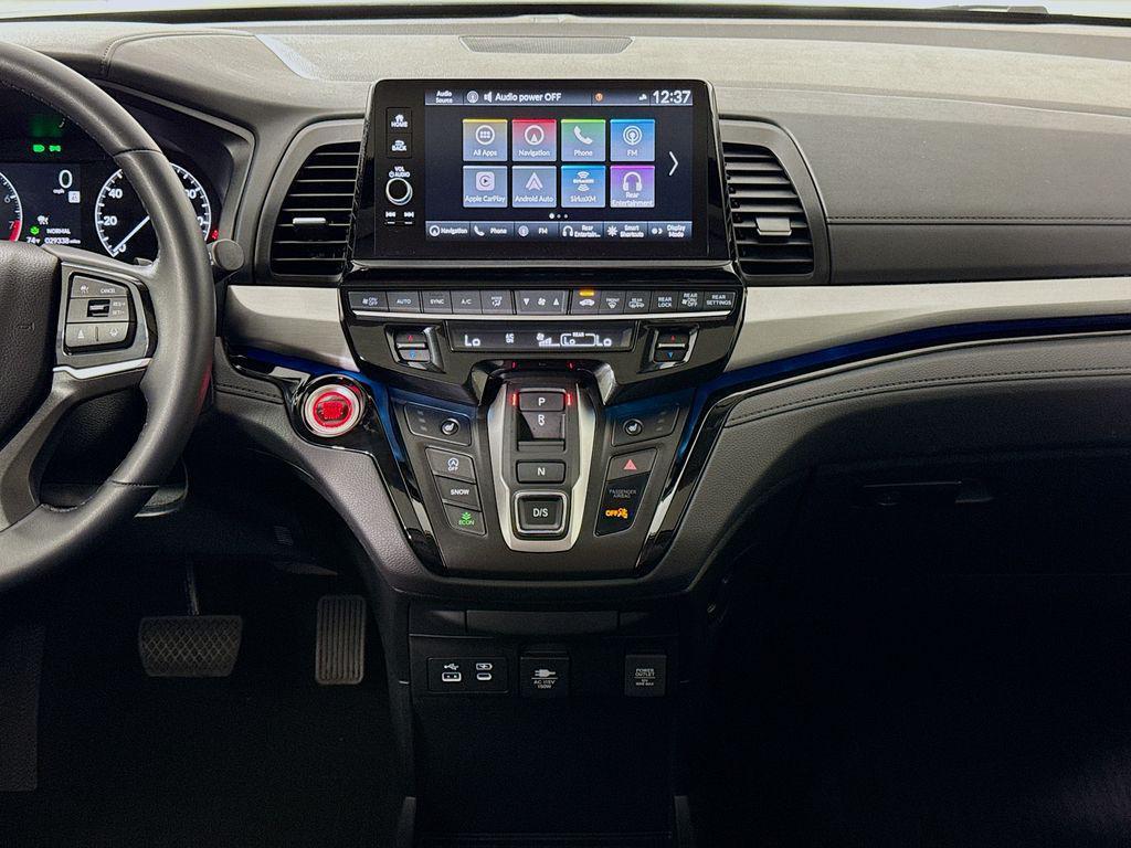 used 2025 Honda Odyssey car, priced at $40,587