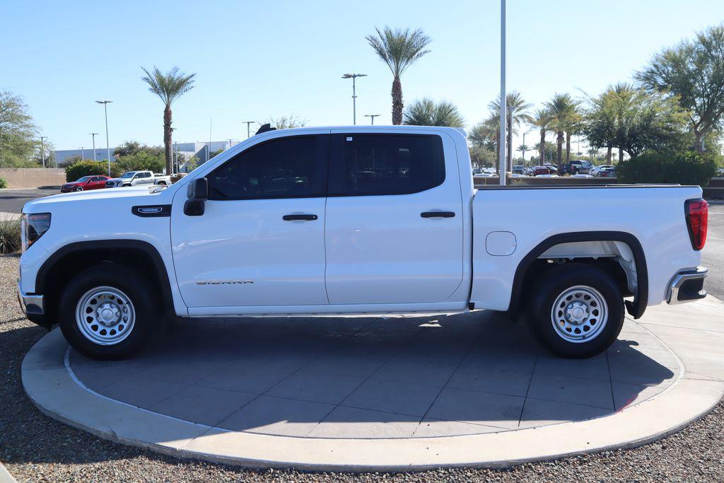 used 2025 GMC Sierra 1500 car, priced at $33,998