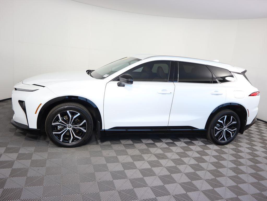 used 2025 Toyota Crown Signia car, priced at $38,498