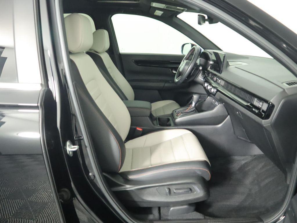 used 2023 Honda CR-V Hybrid car, priced at $34,999